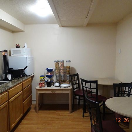 Budget Motel Delta エクステリア 写真