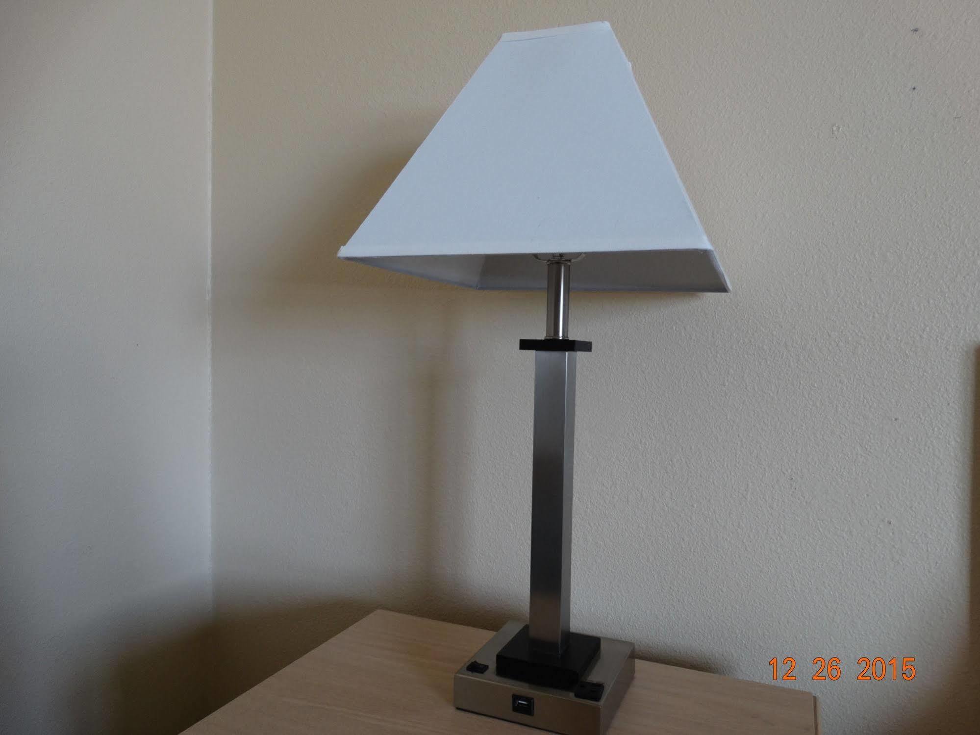 Budget Motel Delta エクステリア 写真