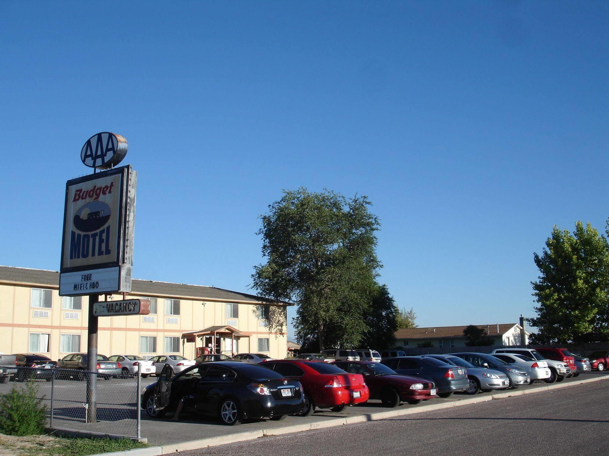 Budget Motel Delta エクステリア 写真