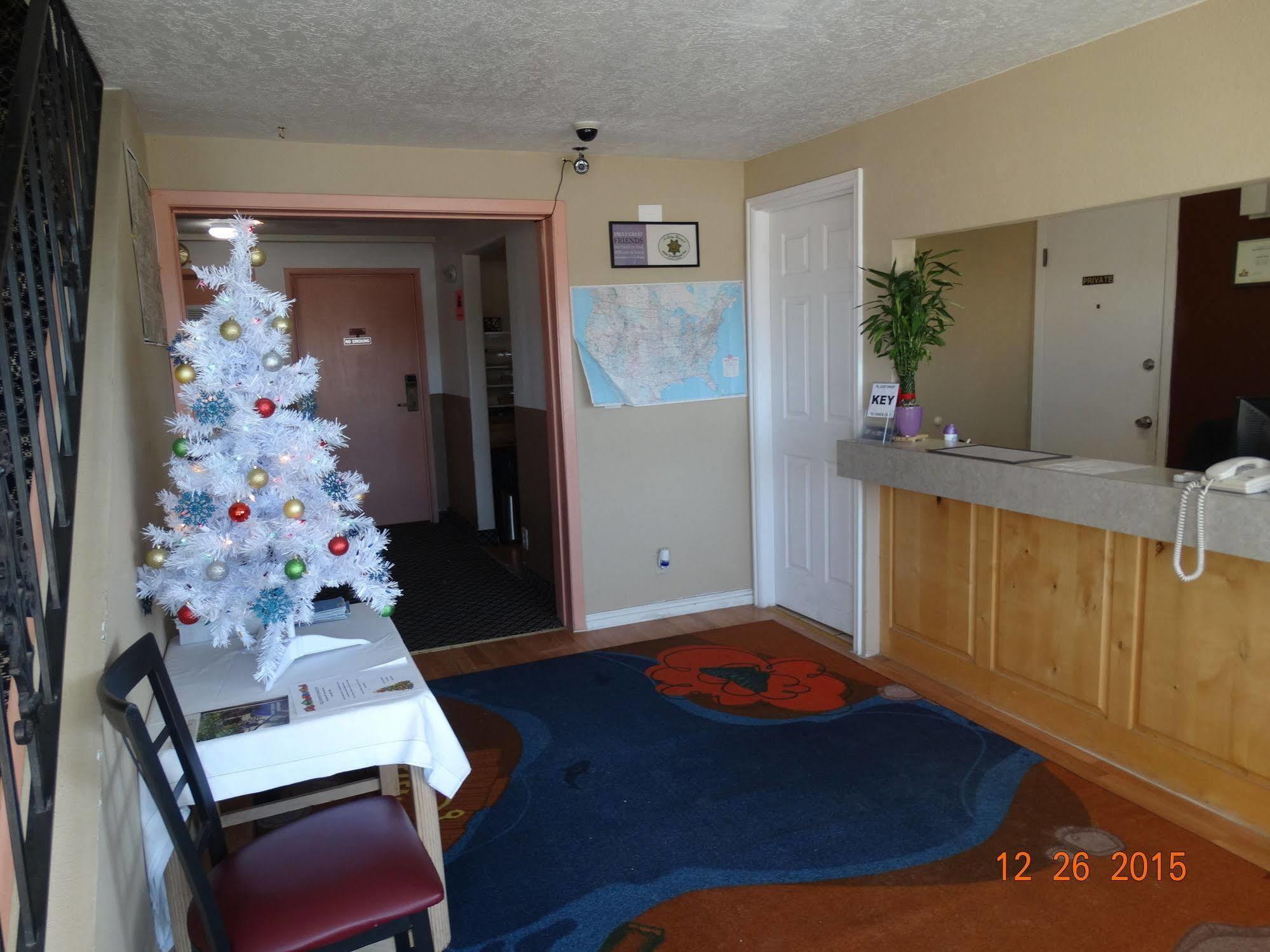 Budget Motel Delta エクステリア 写真